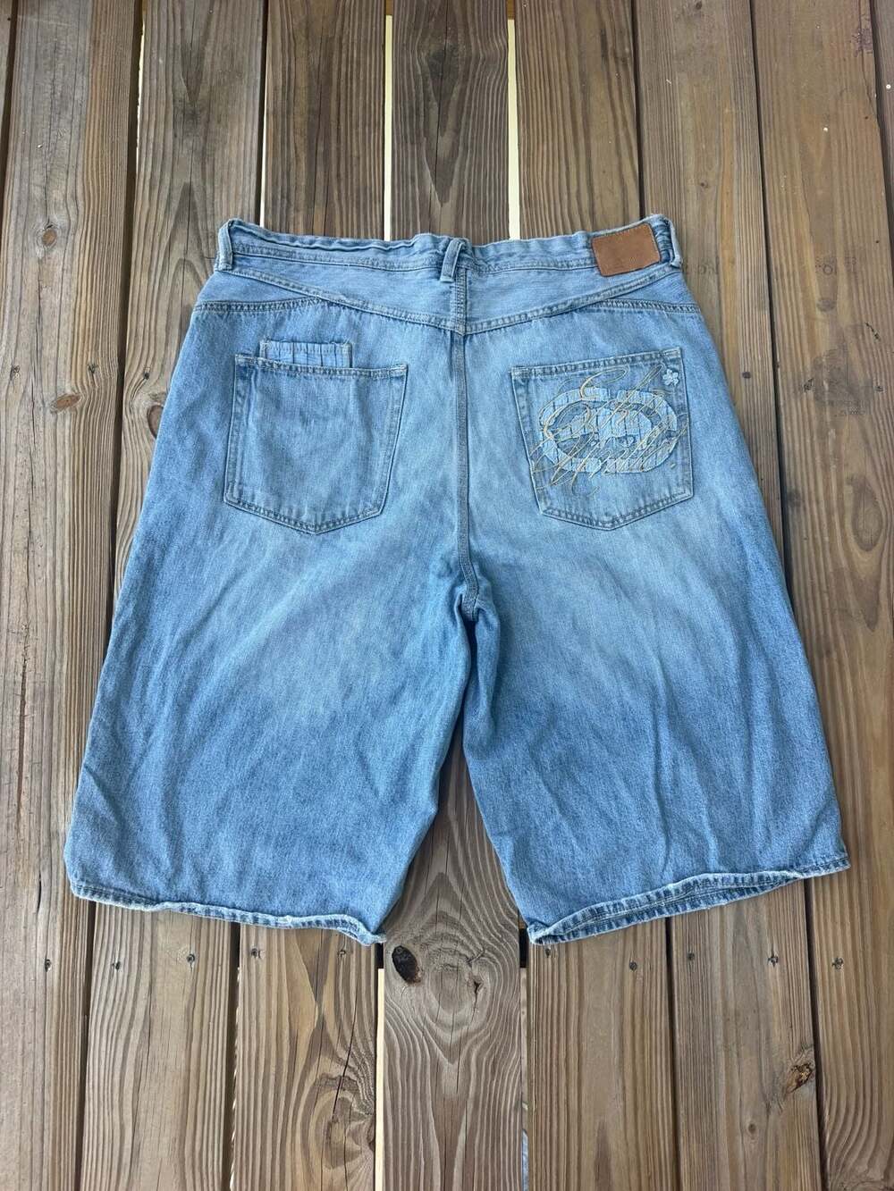 Ecko Unltd Denim Shorts Size 40 Light Wash Baggy Jorts - Picture 4 of 5